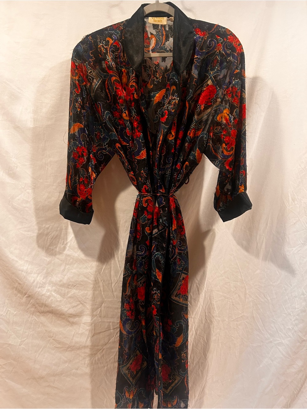 VINTAGE Victoria's Secret GOLD LABEL Kimono Paisley Floral Robe